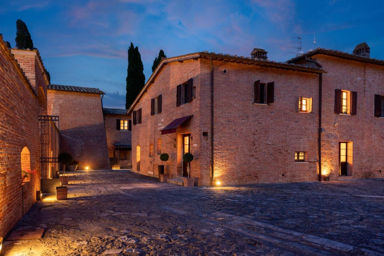 Castello Di Leonina Relais - Adults Only Hotel Siena Exterior photo