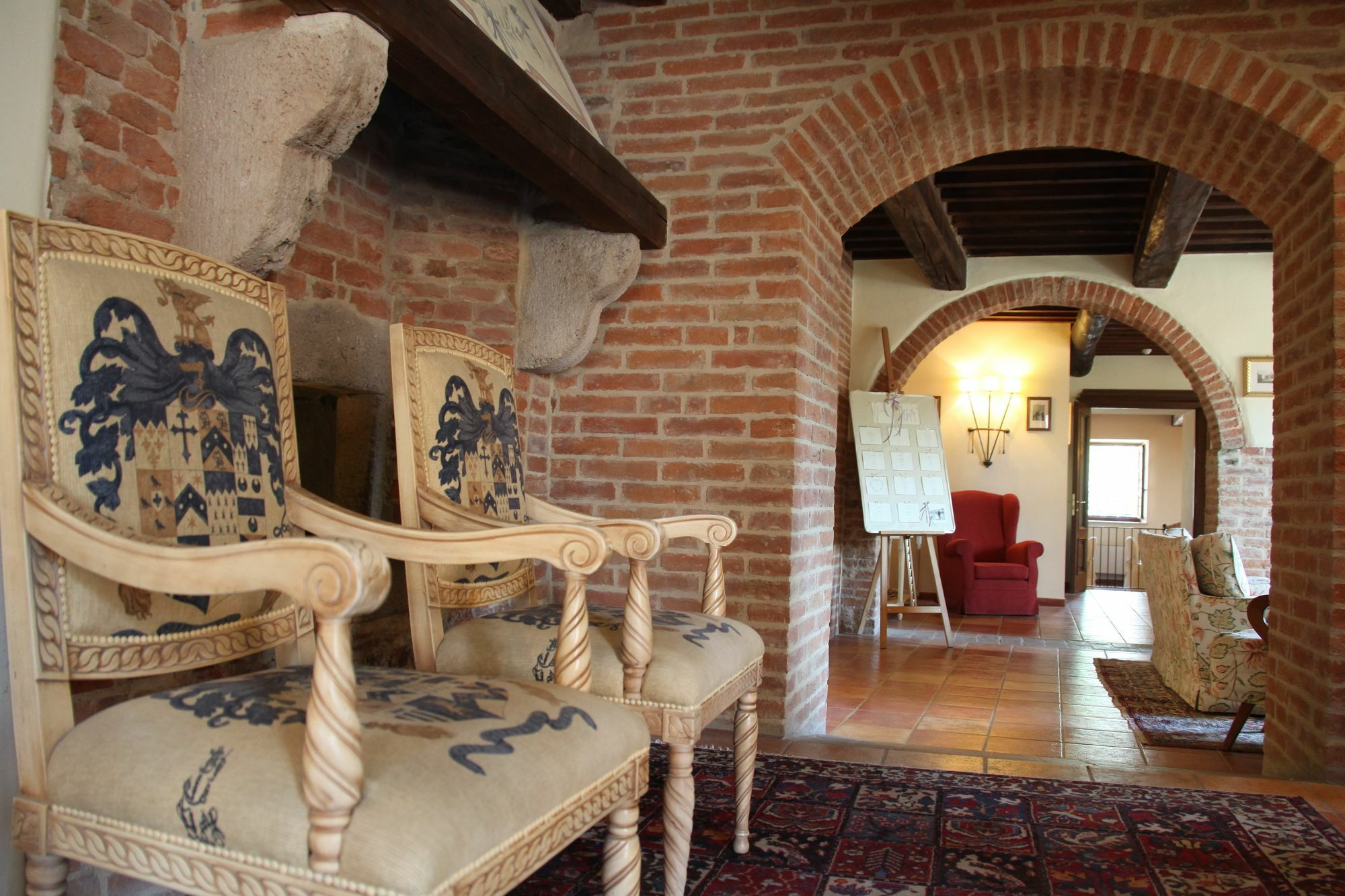 Castello Di Leonina Relais - Adults Only Hotel Siena Exterior photo